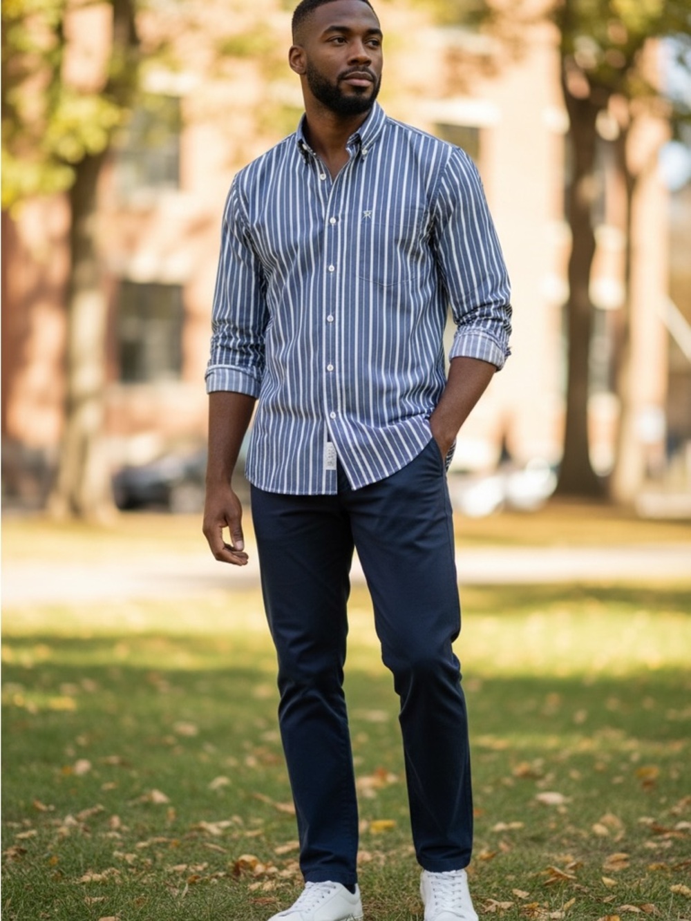 Arnold Palmer Button Down Shirt Men’s Blue striped Dress Shirt